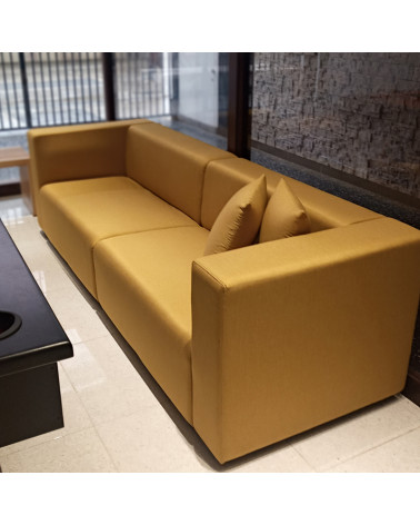 Sofá Modular Tapizado en Textil Color Dorado
