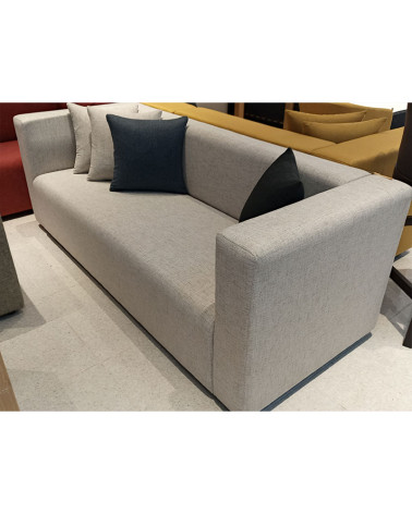 Sofá Tapizado en Textil Color Gris